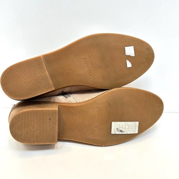 Baretraps Garin Ankle Boot Bootie Tan Suede Leather,  Size 6.5 - Picture 9 of 9